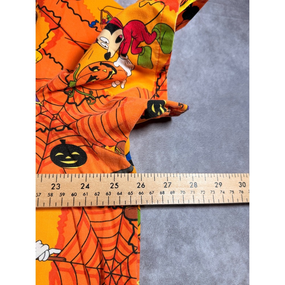 Disney Halloween Scrub Top XL Mickey Minnie Goofy Pluto Orange V-Neck Pockets - Picture 6 of 6